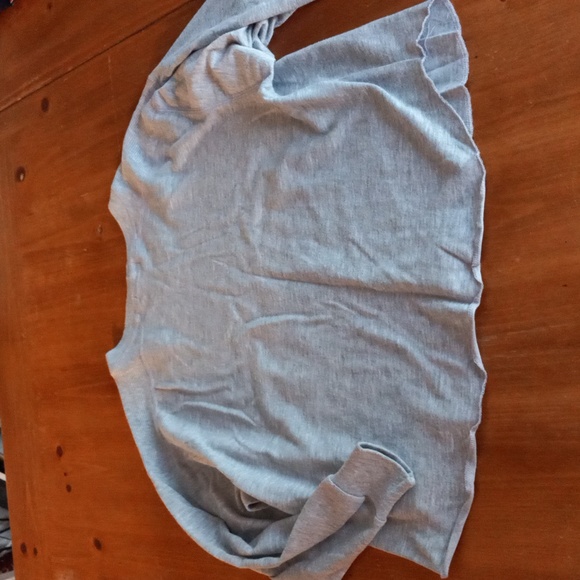 Espirit Sport Womans Gray Semi Cropped Top Size Small - Picture 5 of 5